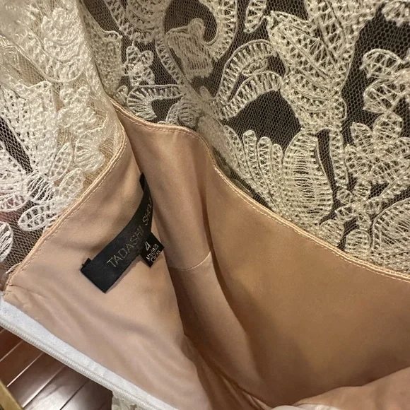 Tadashi Shoji Cream Flutter Sleeve Wedding Dress - Picture 4 of 14